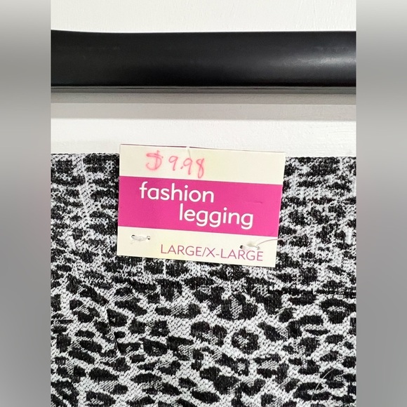 NWT Vanity leopard animal print leggings L/XL‎ large black white - Picture 4 of 7